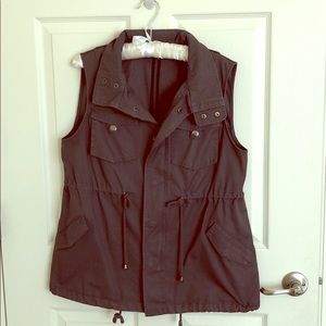 Pleione Cotton Twill Military style Vest